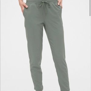 GapFit Recycled Runaround Joggers